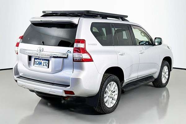 2017 Toyota Landcruiser Prado Altitude GDJ150R