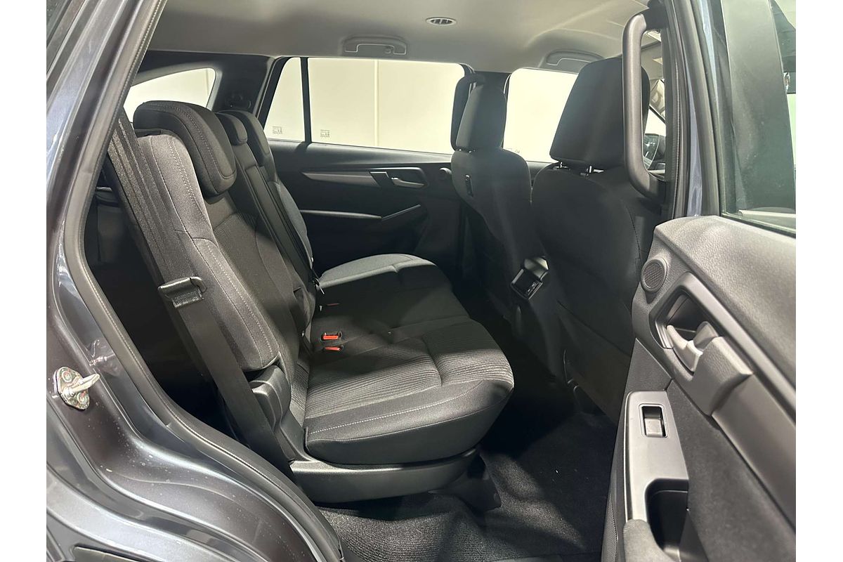 2025 Isuzu MU-X LS-M