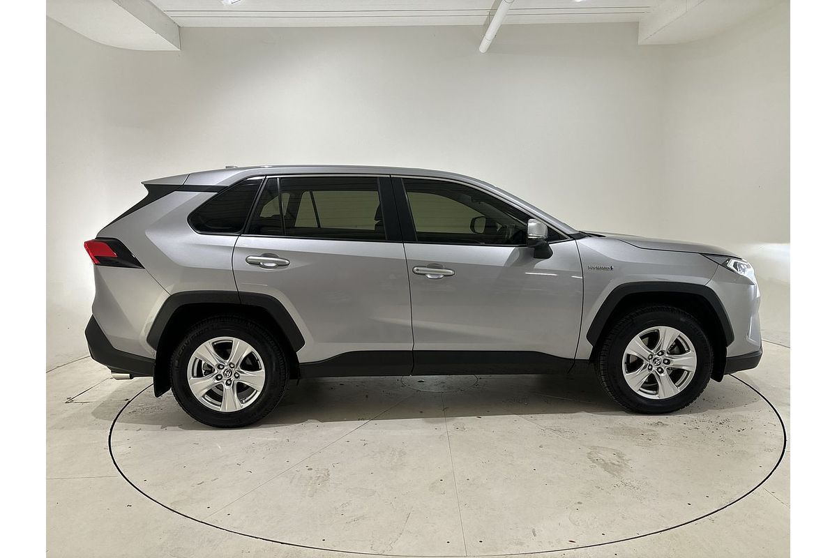 2020 Toyota RAV4 GX AXAH54R