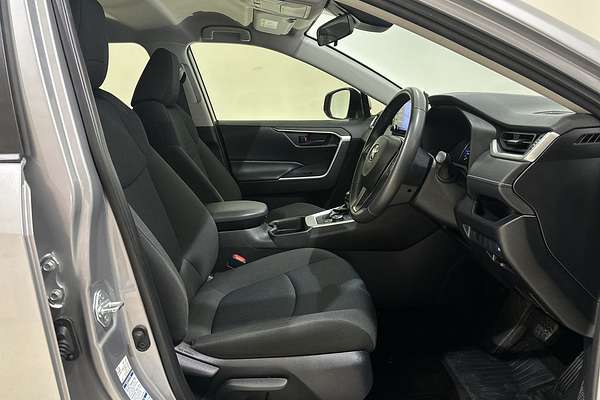 2020 Toyota RAV4 GX AXAH54R