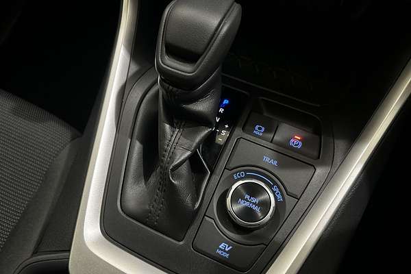 2020 Toyota RAV4 GX AXAH54R
