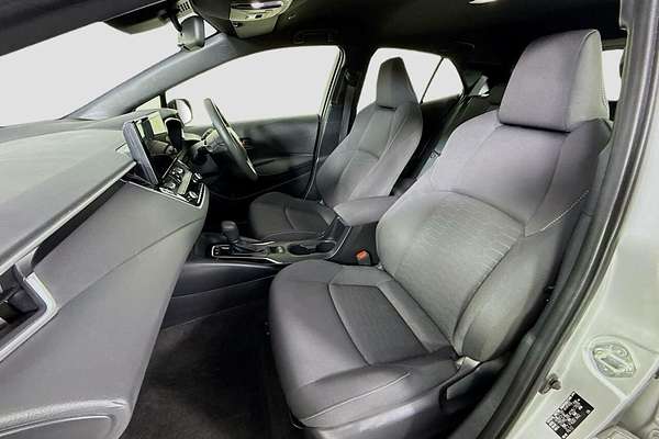 2023 Toyota Corolla Corolla Hatch 1.8L Hyb CVT Ascent Sport
