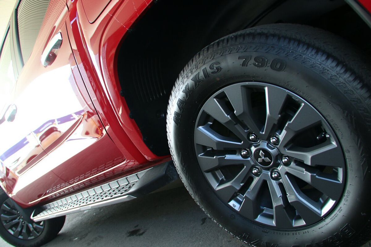 2024 Mitsubishi Triton GLS MV 4X4