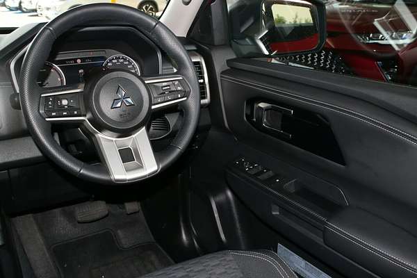 2024 Mitsubishi Triton GLS MV 4X4