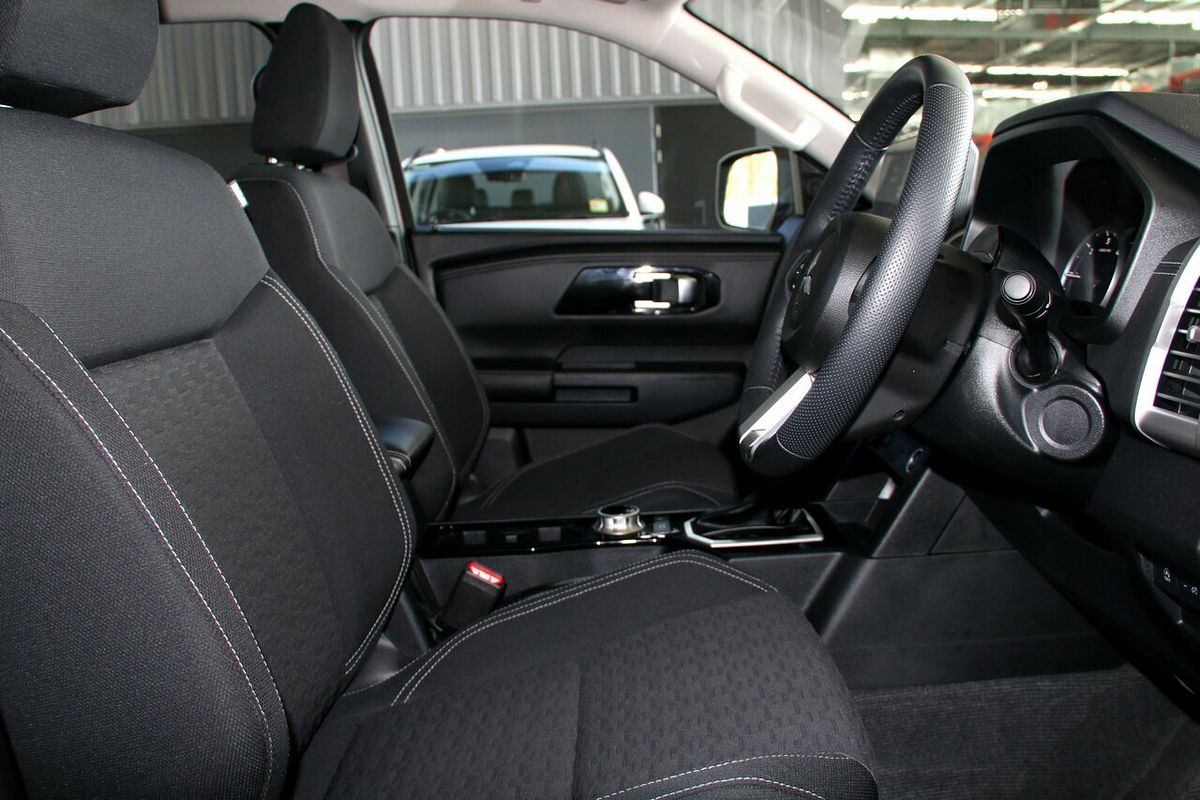 2024 Mitsubishi Triton GLS MV 4X4
