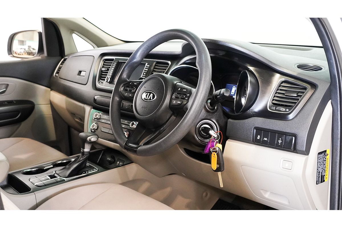 2020 Kia Carnival S YP
