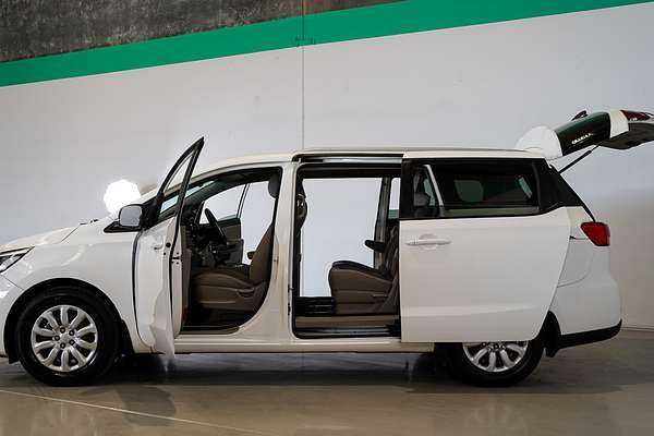 2020 Kia Carnival S YP