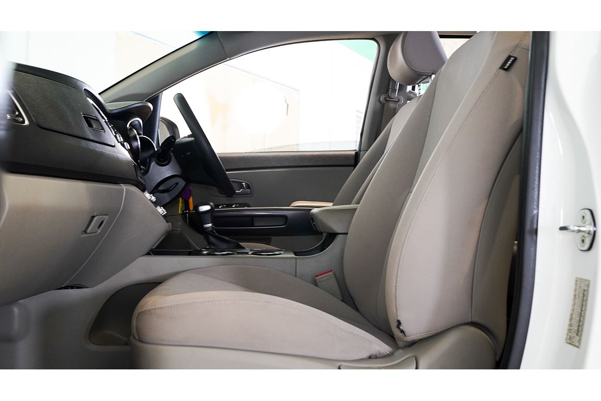 2020 Kia Carnival S YP