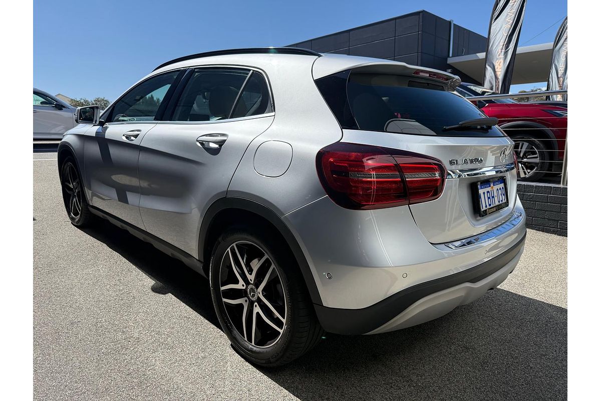 2019 Mercedes-Benz GLA-Class GLA180 X156