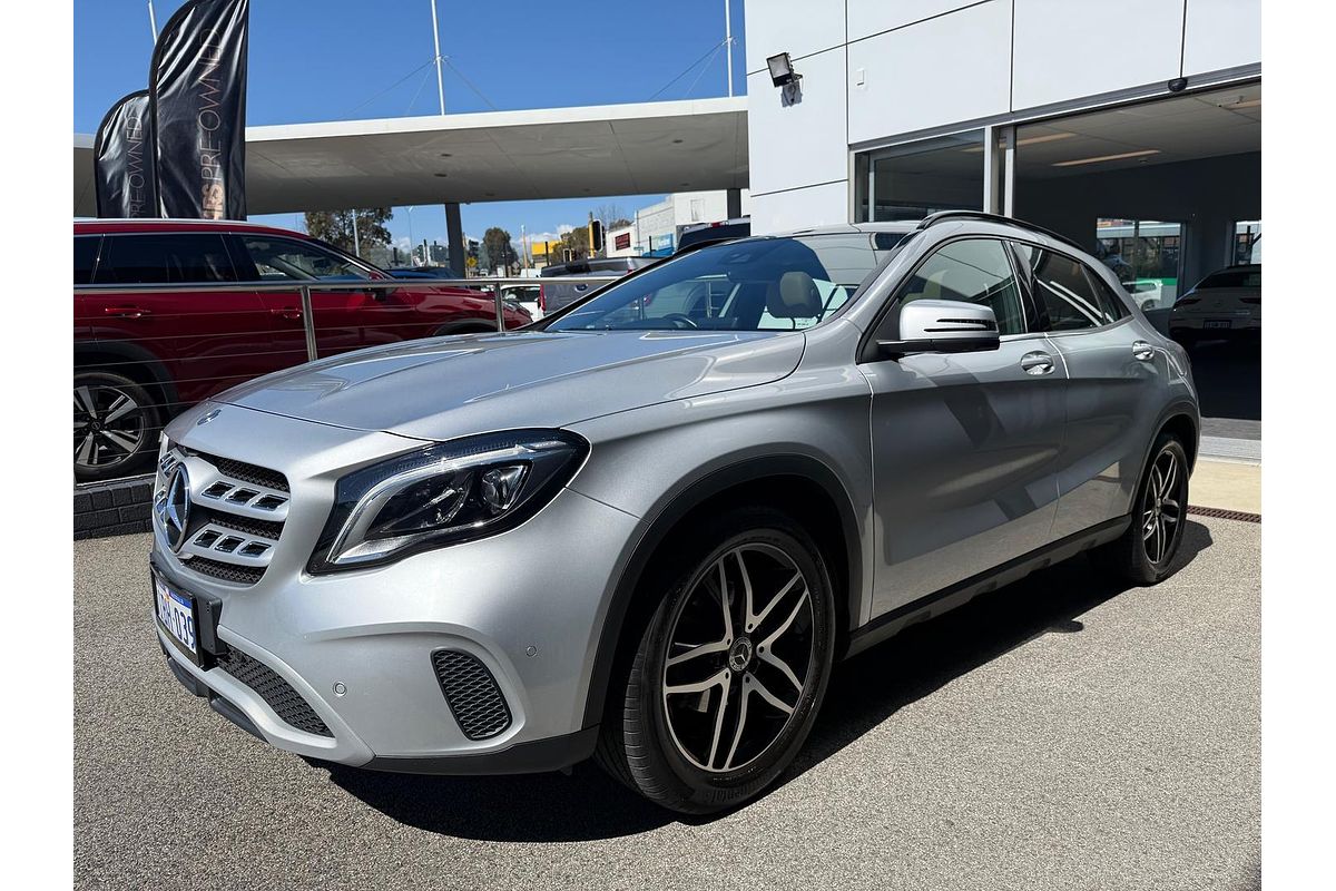 2019 Mercedes-Benz GLA-Class GLA180 X156