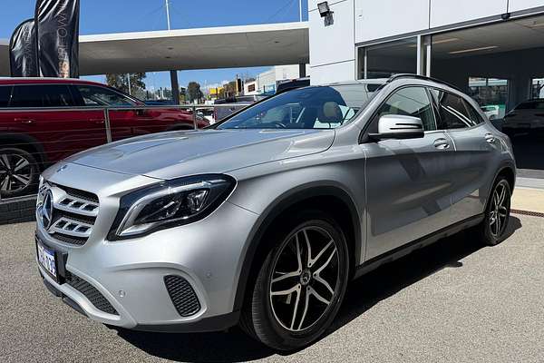2019 Mercedes-Benz GLA-Class GLA180 X156