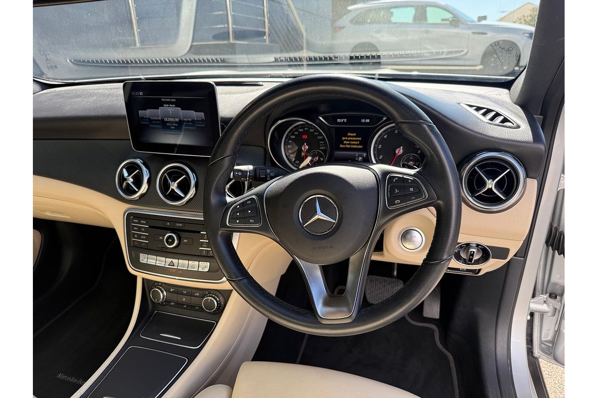 2019 Mercedes-Benz GLA-Class GLA180 X156