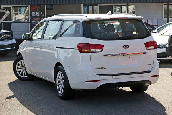 2015 Kia Carnival Si YP