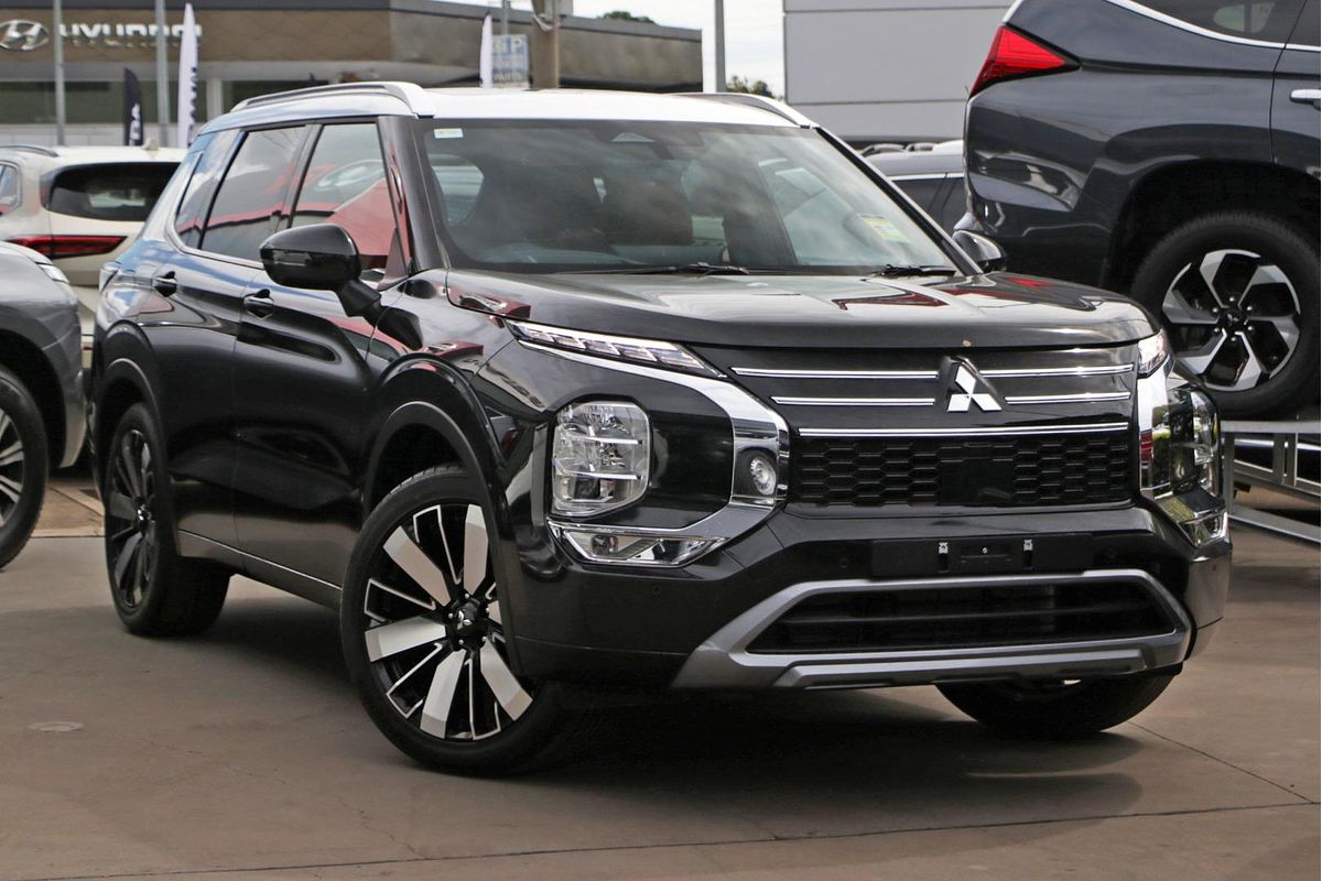 2025 Mitsubishi Outlander Exceed Tourer ZM