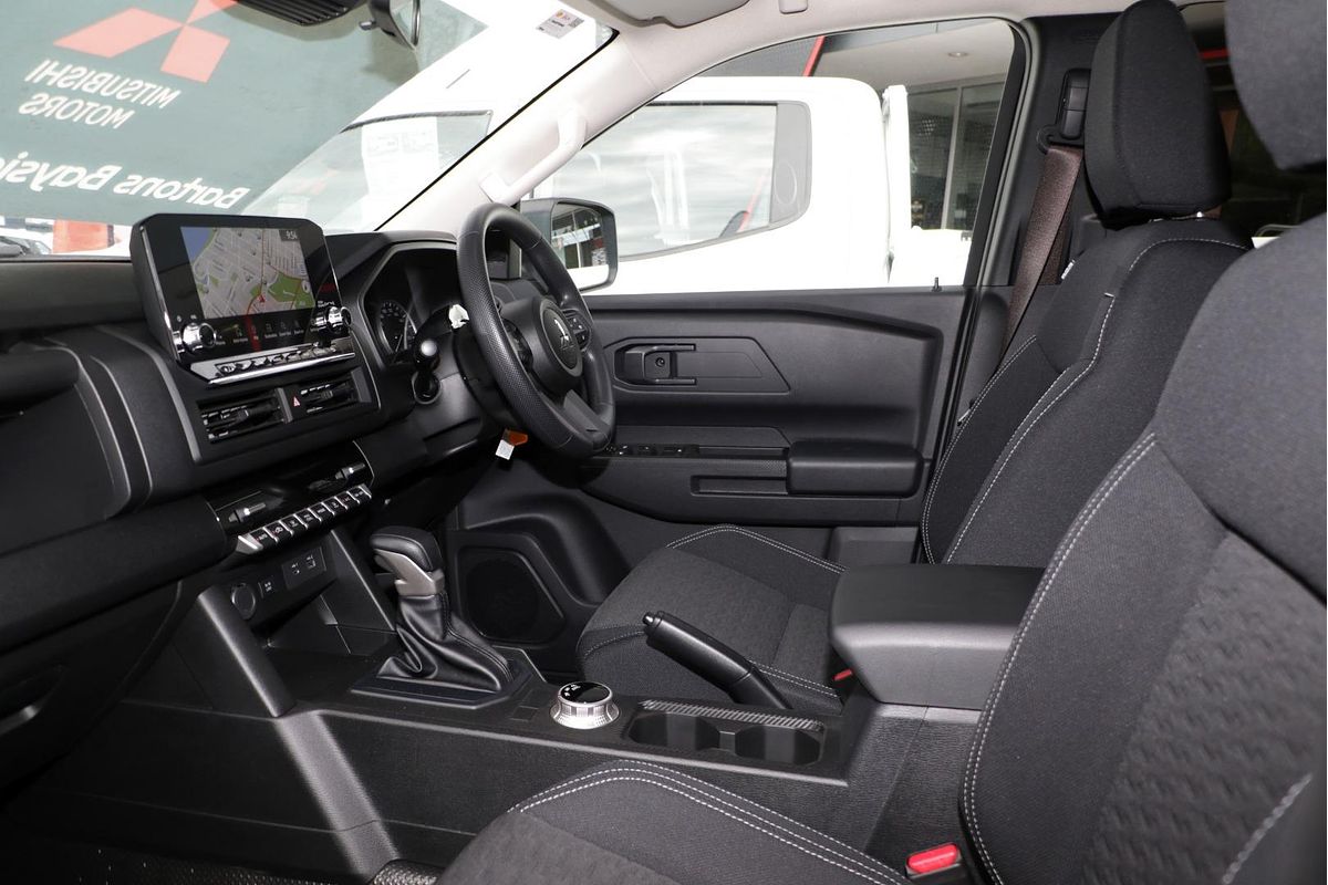 2025 Mitsubishi Triton GLX+ MV 4X4