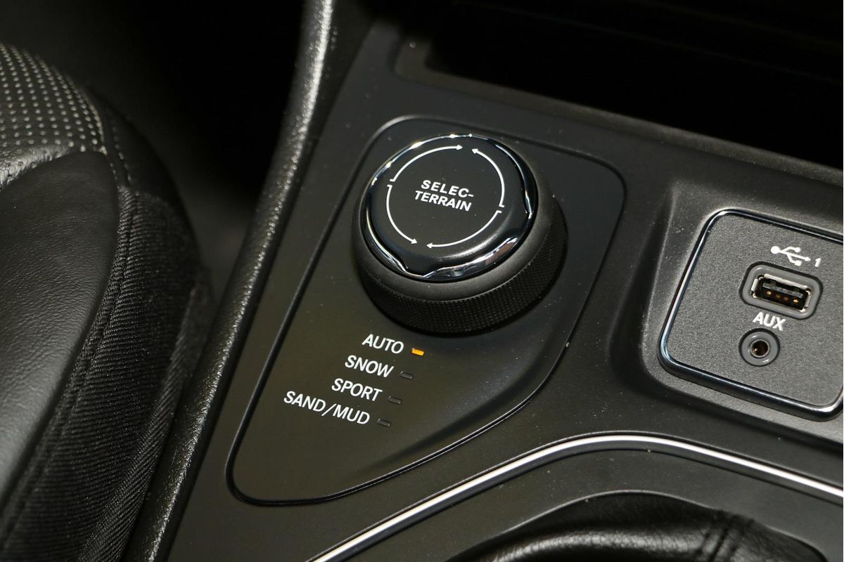 2020 Jeep Cherokee S-Limited KL