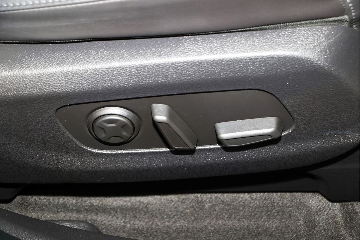 2021 Kia Carnival Platinum KA4