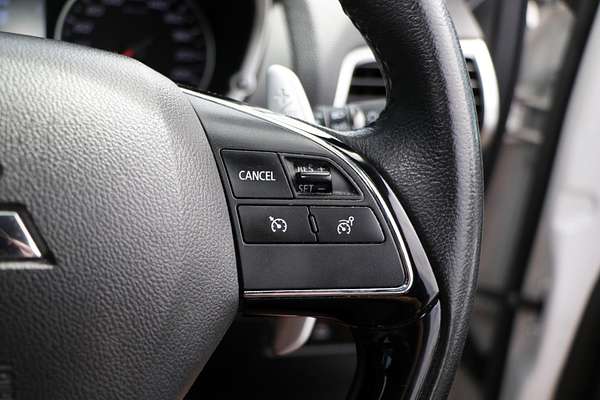 2019 Mitsubishi Eclipse Cross Black Edition YA