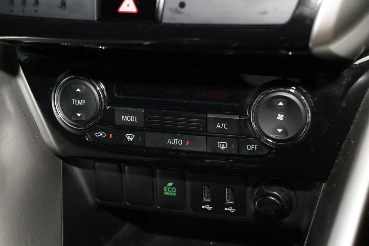 2019 Mitsubishi Eclipse Cross Black Edition YA