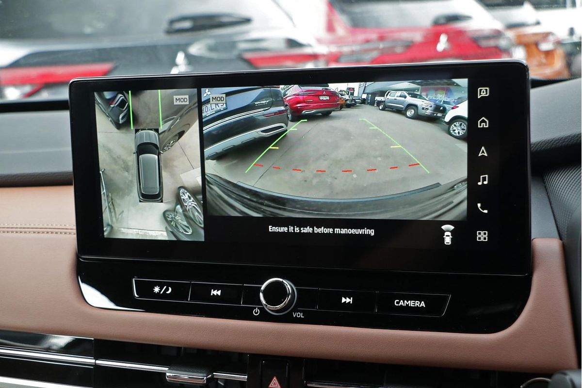 2025 Mitsubishi Outlander Exceed Tourer ZM