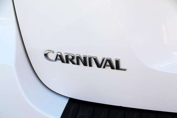 2015 Kia Carnival Si YP