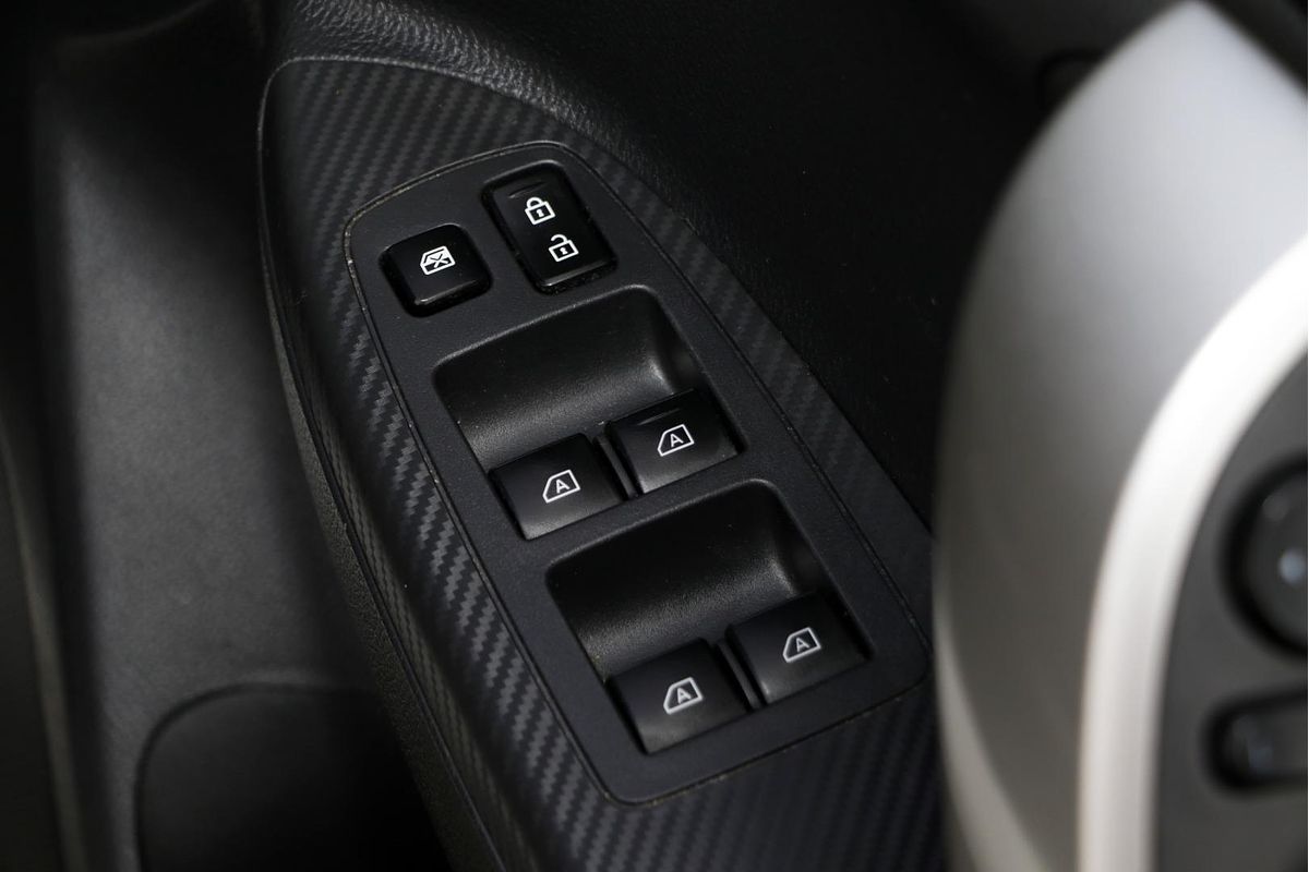 2019 Mitsubishi Eclipse Cross Black Edition YA