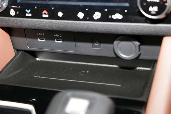 2025 Mitsubishi Outlander Exceed Tourer ZM
