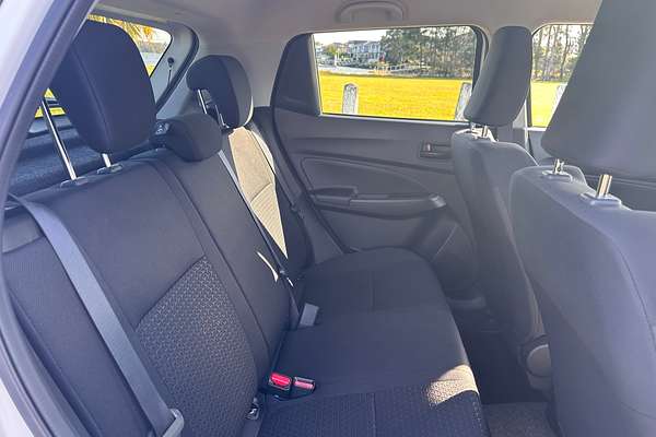 2022 Suzuki Swift GL S AZ Series II