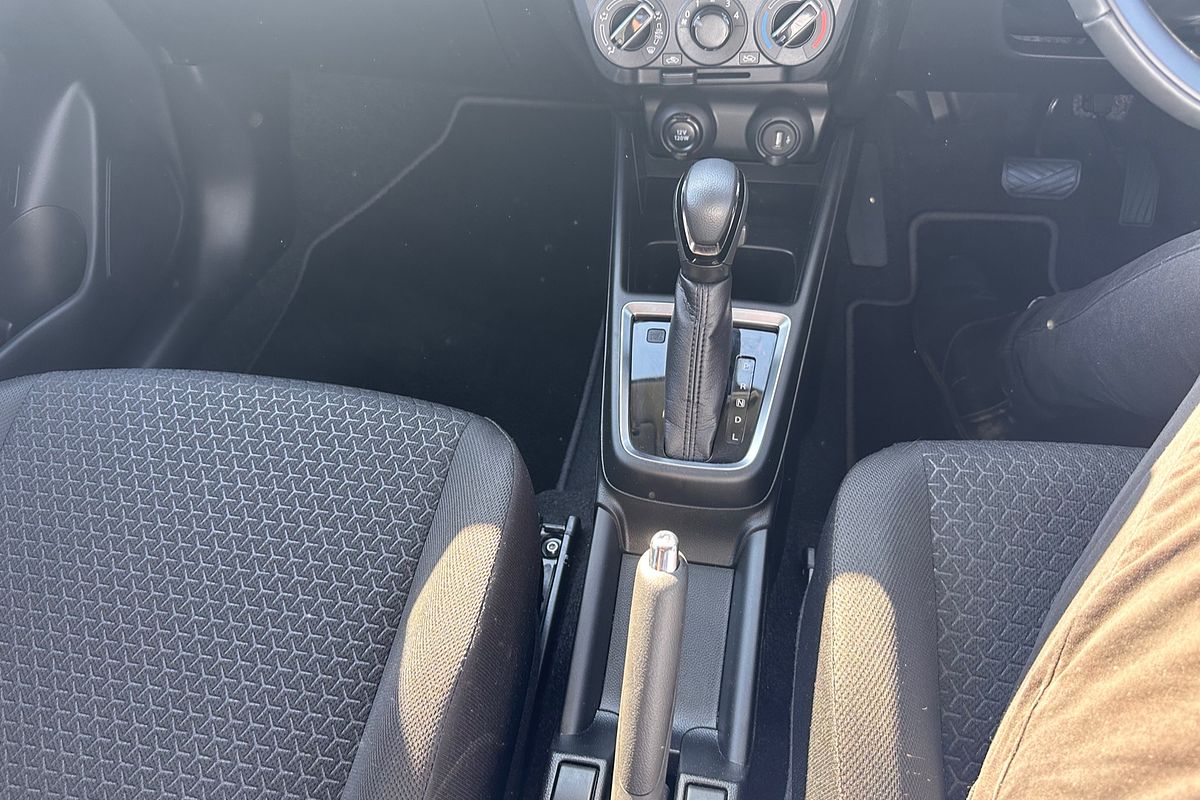 2022 Suzuki Swift GL S AZ Series II