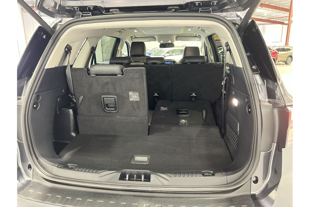 2025 Ford Everest Sport 2.0L