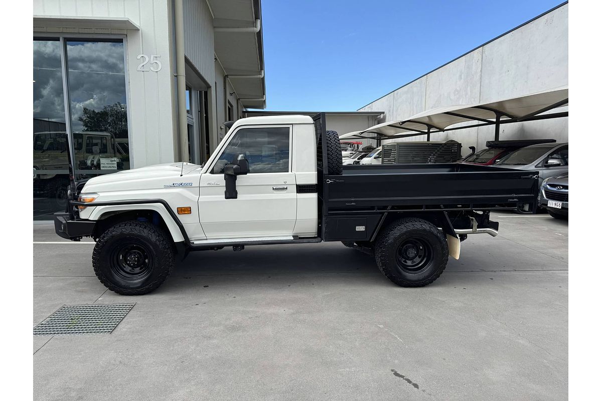 2023 Toyota Landcruiser GXL VDJ79