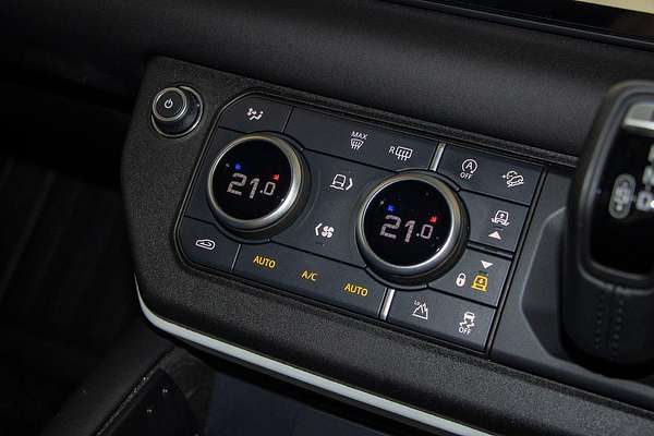 2024 Land Rover Defender 110 P300 S L663