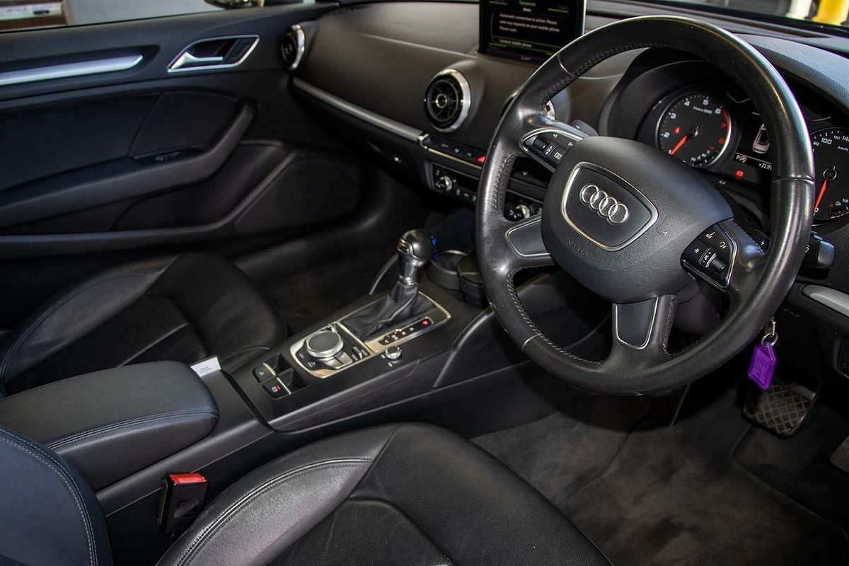 2014 Audi A3 Attraction 8V