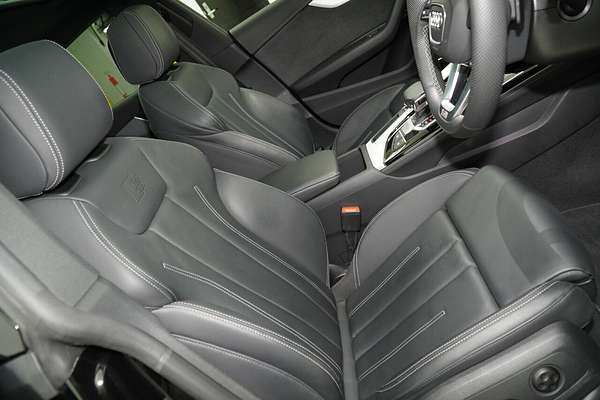 2022 Audi A5 45 TFSI S line F5