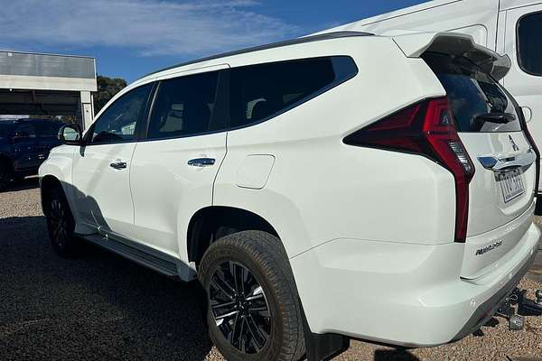 2022 Mitsubishi Pajero Sport GLS QF