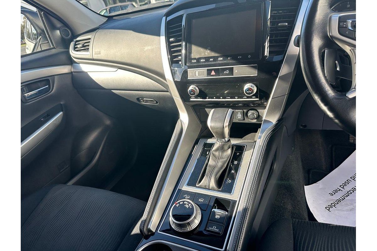 2022 Mitsubishi Pajero Sport GLS QF