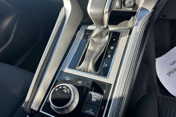 2022 Mitsubishi Pajero Sport GLS QF