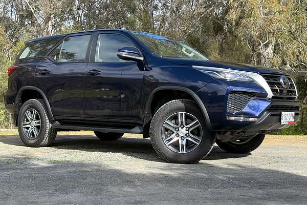 2022 Toyota Fortuner GX GUN156R