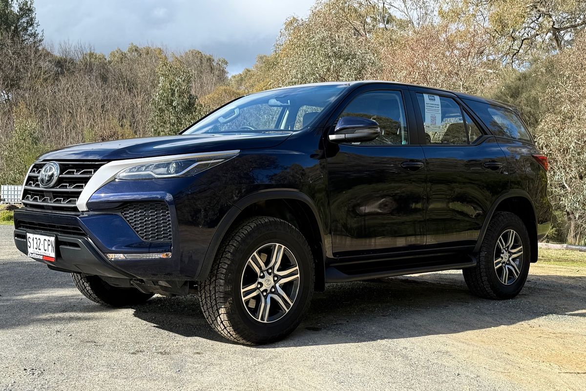 2022 Toyota Fortuner GX GUN156R