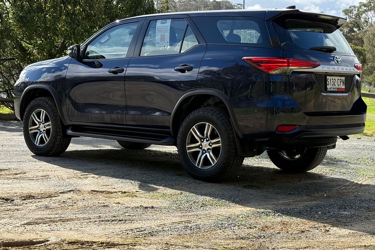 2022 Toyota Fortuner GX GUN156R