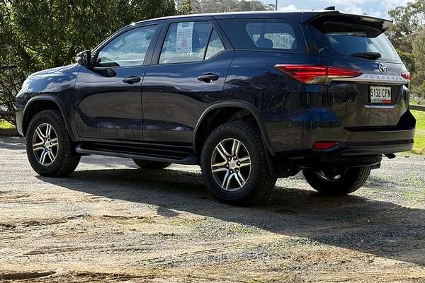 2022 Toyota Fortuner GX GUN156R