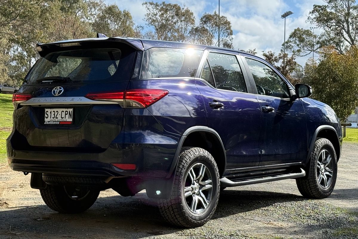 2022 Toyota Fortuner GX GUN156R