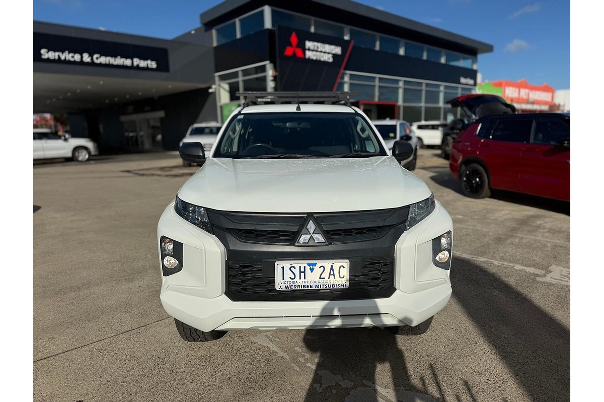 2019 Mitsubishi Triton GLX MR 4X4
