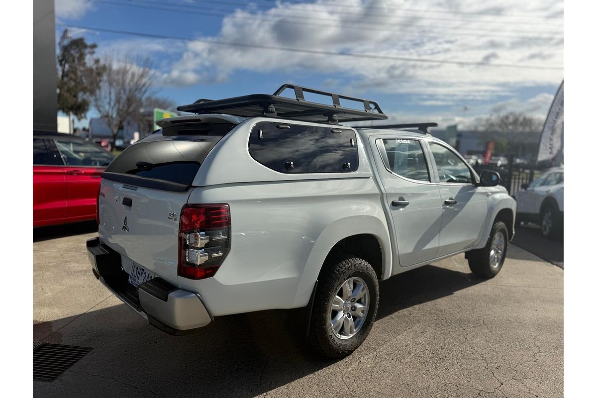 2019 Mitsubishi Triton GLX MR 4X4