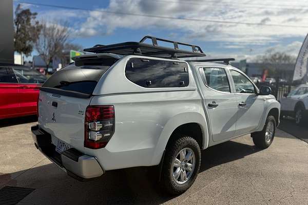 2019 Mitsubishi Triton GLX MR 4X4