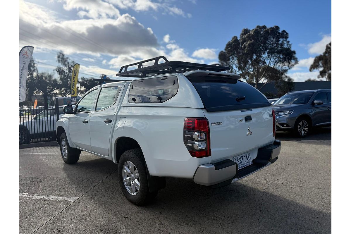 2019 Mitsubishi Triton GLX MR 4X4