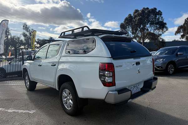 2019 Mitsubishi Triton GLX MR 4X4