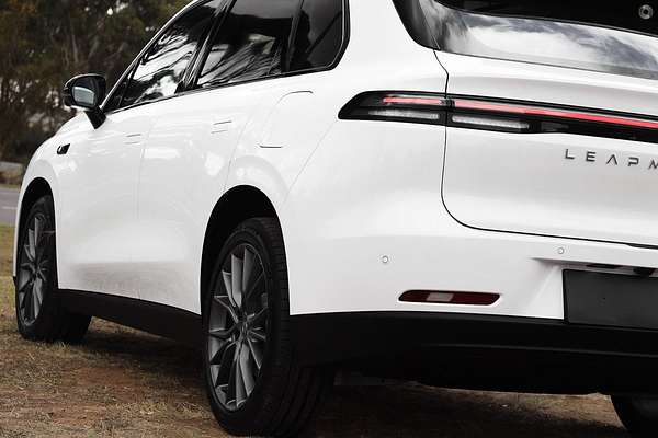 2024 Leapmotor C10 Design B11