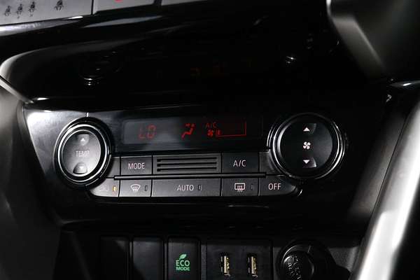 2023 Mitsubishi Eclipse Cross LS YB