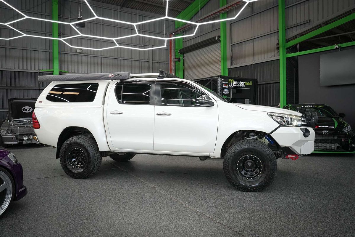 2018 Toyota Hilux SR5 GUN126R 4X4